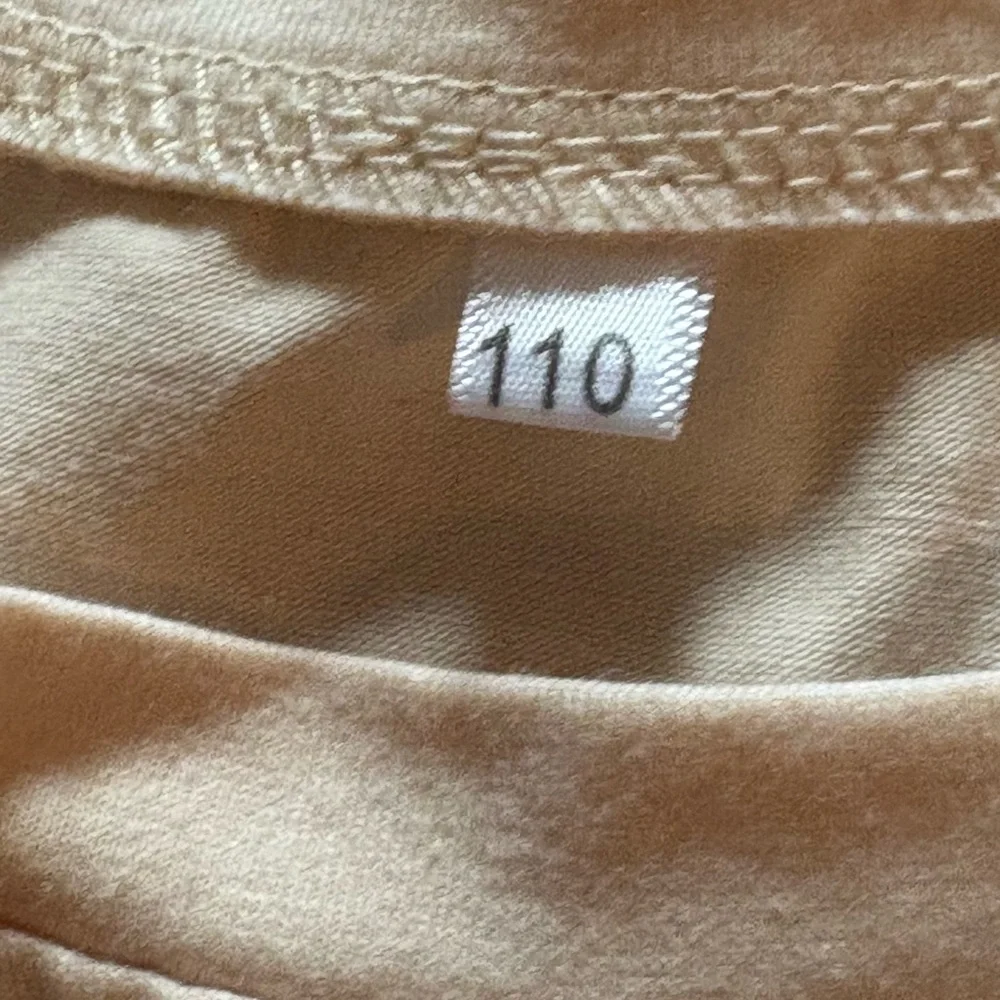 Wee Little Hooligan Kids Cream T-Shirt 110 (4-5) - Picture 3 of 4